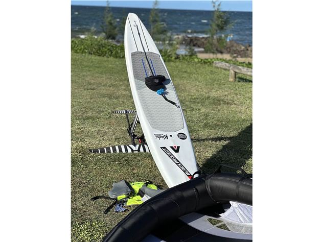 2024 Armstrong Ex Demo Like New Downwind Performance - 8' 11"