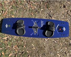 Naish Drive 134 cm kitesurfing twintip