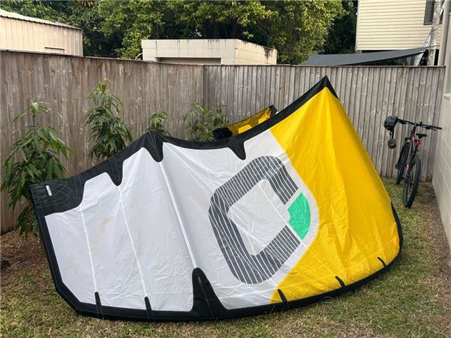 2024 Ozone Enduro V4 - 9 metre