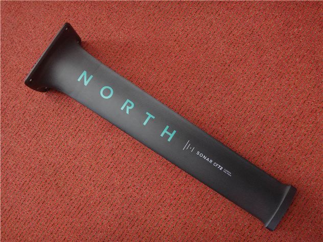2022 North Cf Carbon Mast Sale