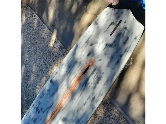 Starboard Phantom 377 - 377 cm, 263 litres