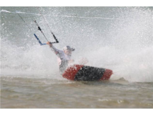 2023 Ozone Edge V11 - 8 metre