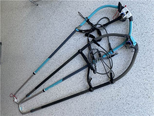 Duotone Sails Boom And Masts Duotone And Neil Pr - 7.3 metre