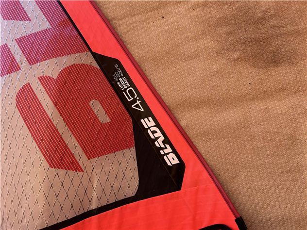 2012 Severne  - 4 metre