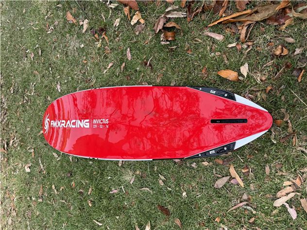 2024 FMX Invictus 74L Speed Board - 229 cm, 74 litres