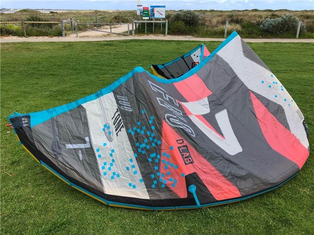 2023 Duotone Evo Dlab - 7 metre