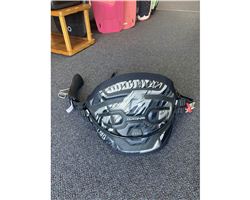 Dakine Pyro kiteboarding accessorie