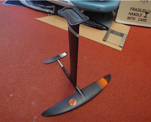 2024 Cabrinha H1000 Carbon Hollow 84Cm Mast Kit