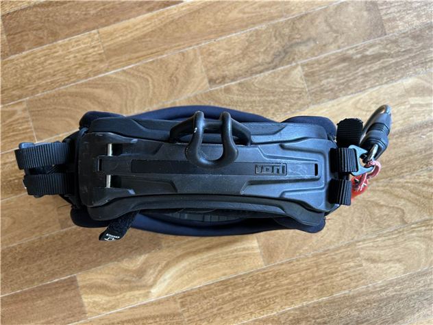 2023 Ion Riot Curv Kite Harness