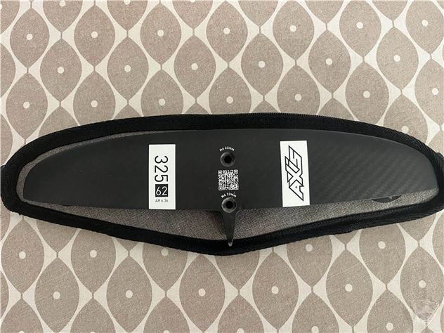 Axis Progressive 325 P