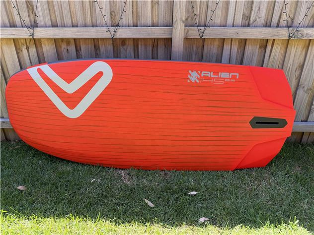 2024  Severne Alien 145 And Redwing Foil - 210 cm