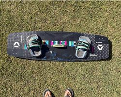 Duotone Jaime 139 cm kitesurfing twintip