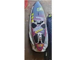 JP Australia Young Gun Rtq 59L, Naish Wave 70L 207 cm windsurfing board