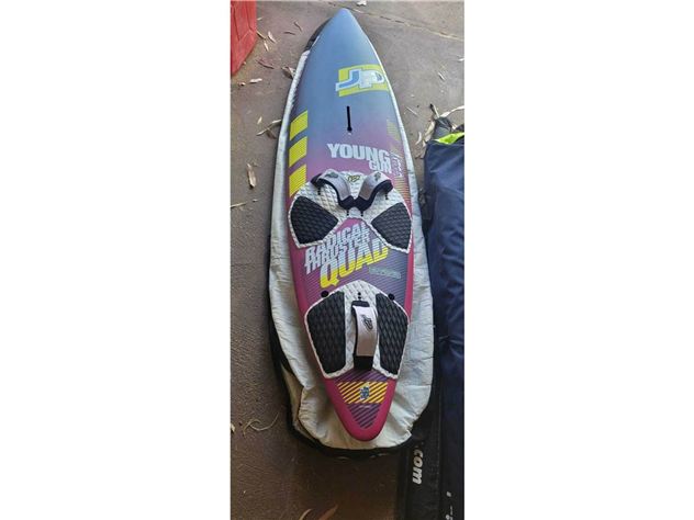 2018 JP Australia Young Gun Rtq 59L, Naish Wave 70L - 207 cm