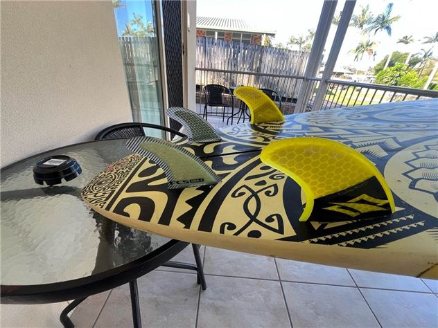 Naish Nalu - 10' 0", 28.5 inches