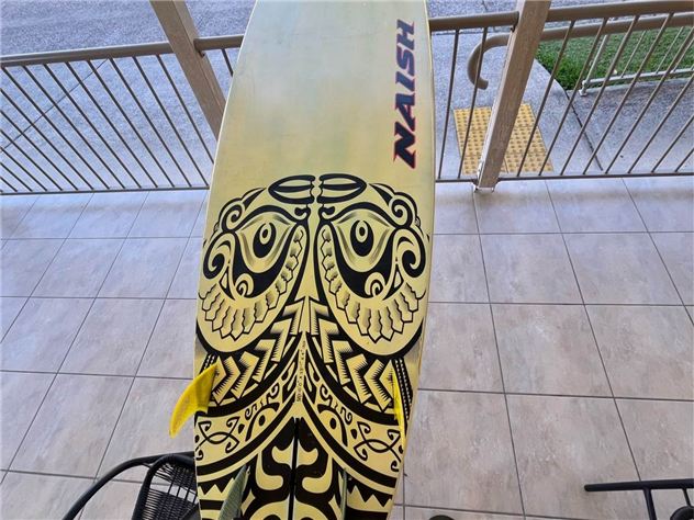 Naish Nalu - 10' 0", 28.5 inches