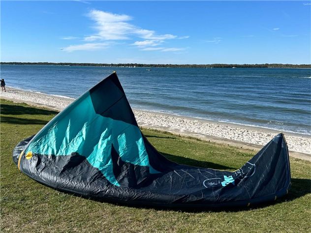 2021 F-One Breeze - 17 metre