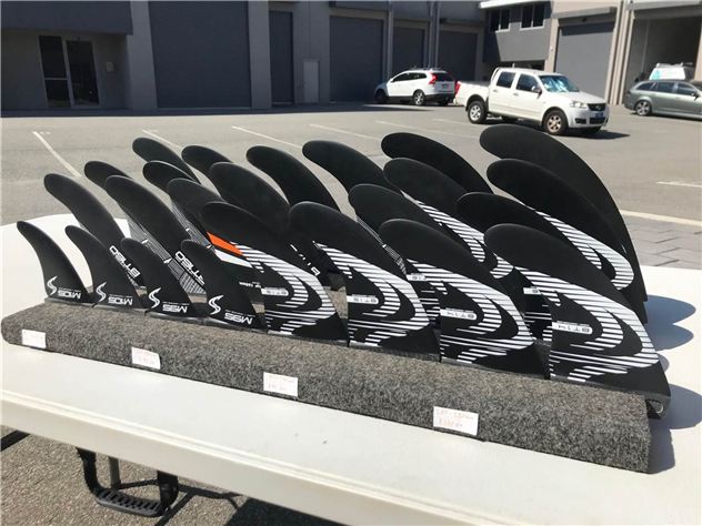 2025 Simmer Style Wave Slot Box Fins