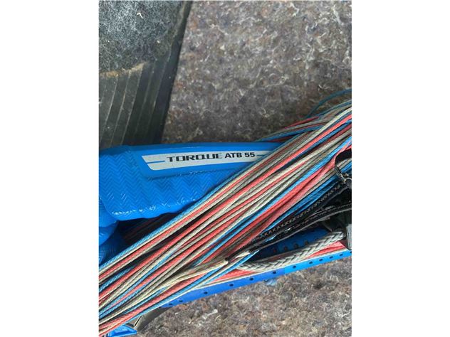 2018 Naish Pivot + Torque Bar - 9 metre