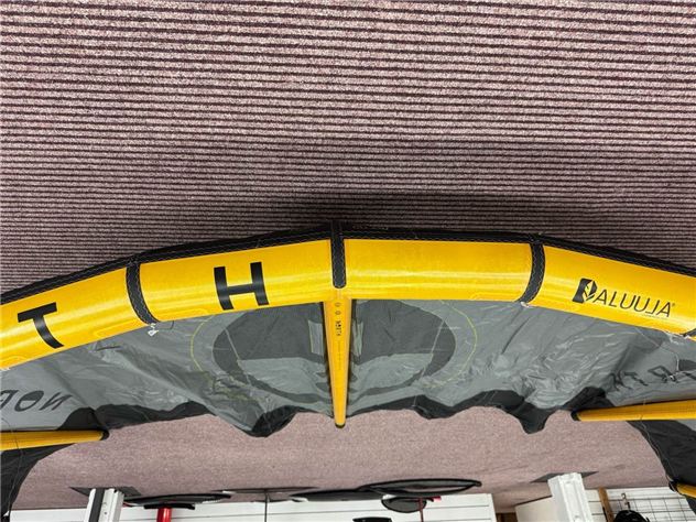 2025 North Orbit Ultra - 9 metre