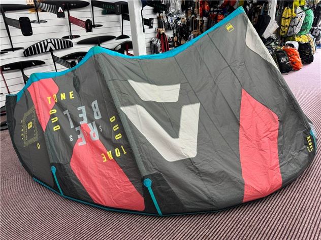 2022 Duotone Rebel Sls - 8 metre