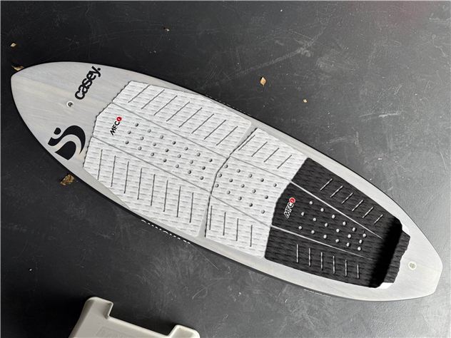 2025 Sunova Casey Pilot Mid 4 9 - 4' 9"