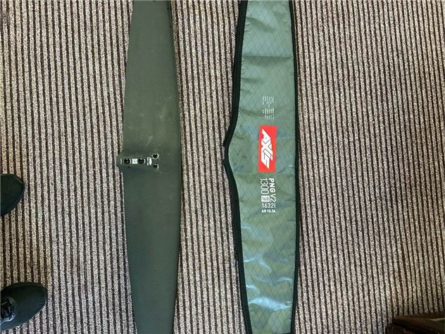 2026 Axis Png V2 1300 - 1300 cm