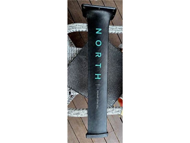 2025 North Cf72 - 72 cm