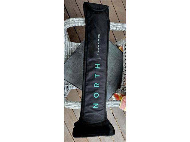 2025 North Cf72 - 72 cm