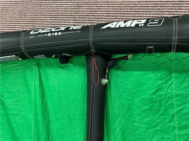 2019 Ozone Amp V1 - 9 metre