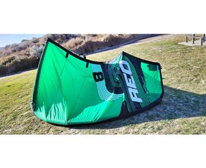 2019 Ozone Reo V4 - 8 metre