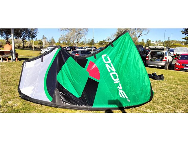2019 Ozone Reo V4 - 8 metre
