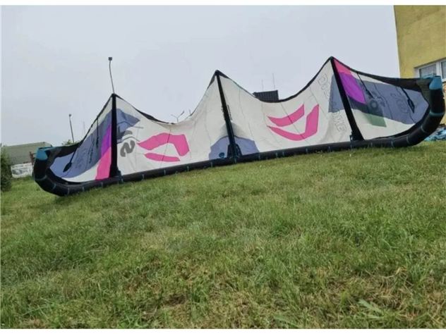 2021 Duotone Evo Sls - 10 metre