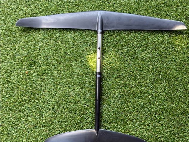 Levitas R5 V2 Hydrofoil - Excellent Cond