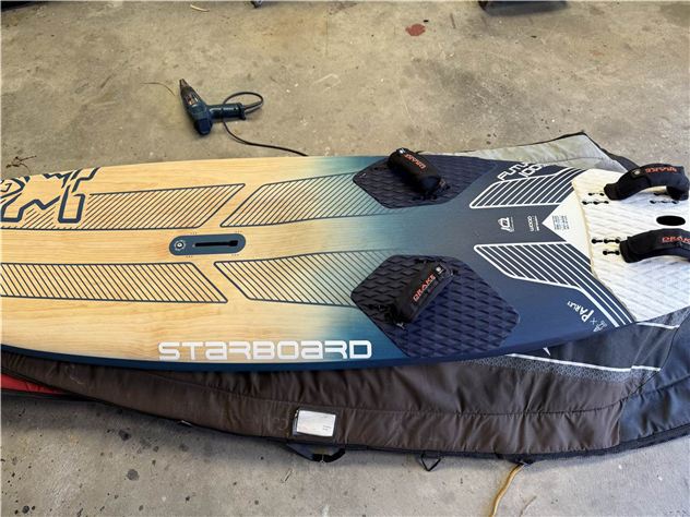 2023 Starboard Futura - 100 litres