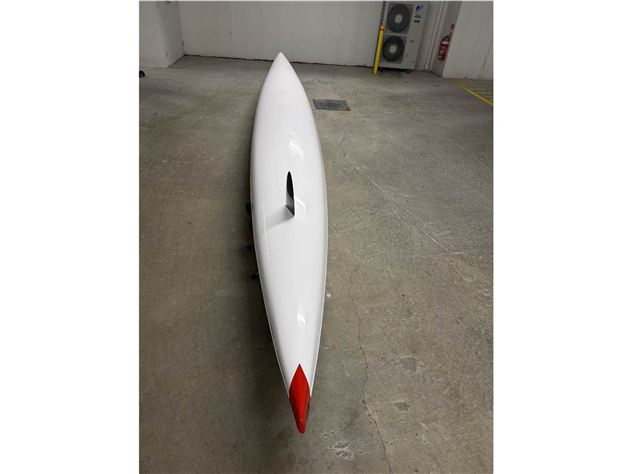 2025 Epic Epic V8 Ultra Double - 22 metre