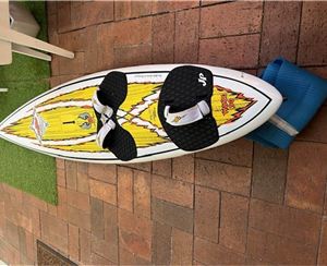 JP Australia Wave 90 Richard Greene - 8' 6", 90 litres