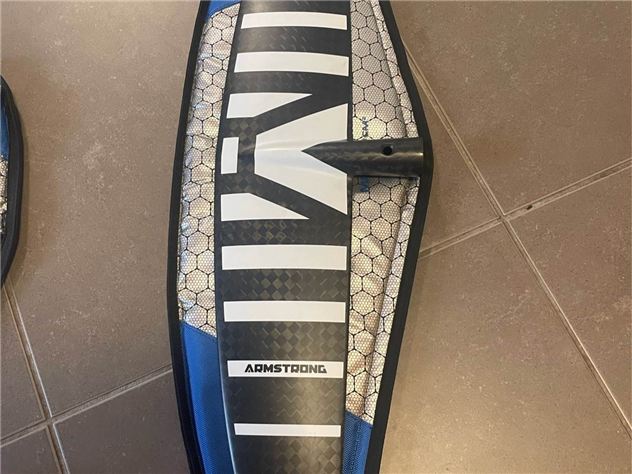 2024 Armstrong Ma800 - 800 cm