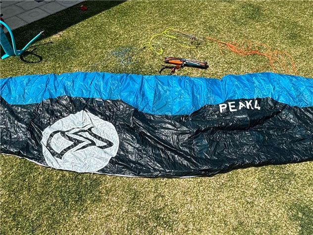 2020 Flysurfer Peak 4 - 11 metre