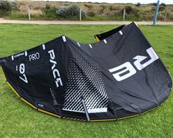 Core Pace Pro 7 metre kitesurfing kite