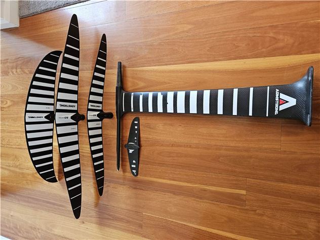 Armstrong Wings Mast And Fuse