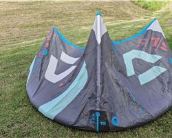 Duotone Neo 10 metre kitesurfing kite