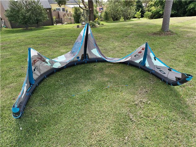 2022 Duotone Neo - 10 metre