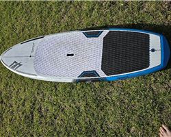 Naish Naish Hover Downwind 125 125 Litres 7' 4" foiling wind wing foilboard