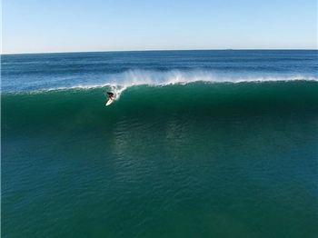 3 Paddlers. Epic Conditions. Good Things Happen in Three's - Stand Up Paddle News