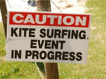 Lennox Head Kitesurfing Cranks! - Kitesurfing News