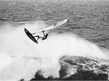 Hookipa Firing - Windsurfing News