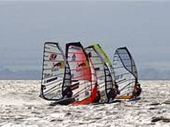 2009 Dwarf8 PWA Surf World Cup, Podersdorf, Austria - Day One - Windsurfing News