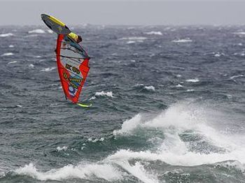 Question Time - A selection of the PWA's top riders reveal the moves that they'l - Windsurfing News