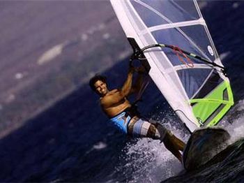Kurosh Kiani Tunes In - Angulo's up and coming boy racer puts his new Magnum sla - Windsurfing News